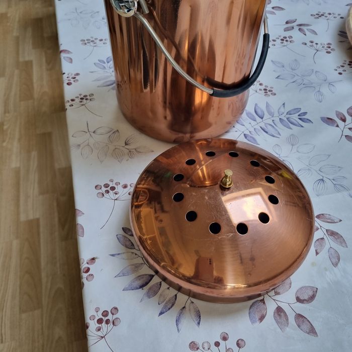 Pojemnik na odpady bio