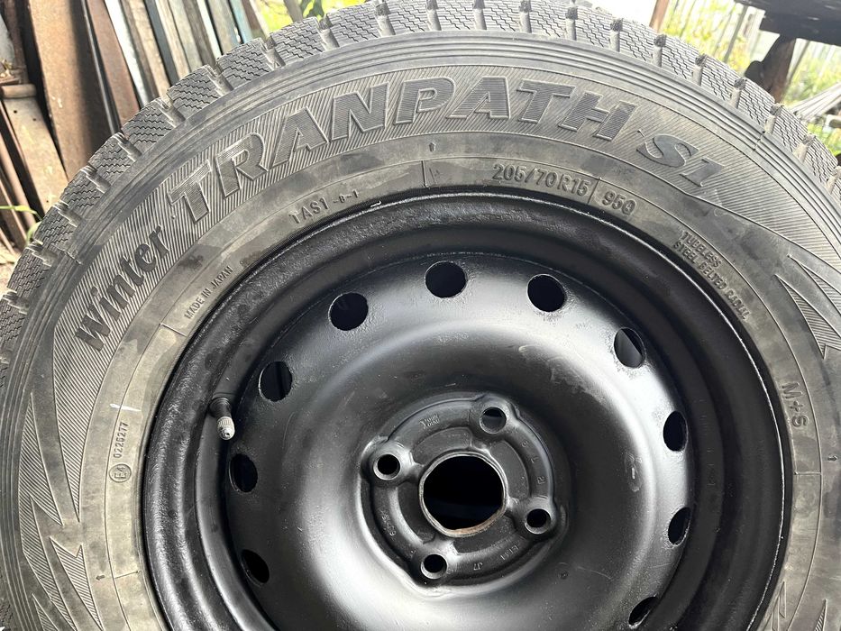 Зимові шини TOYO Winter Tranpath S1 205/70/R15 (4 шт.) 9мм - 4x114.3