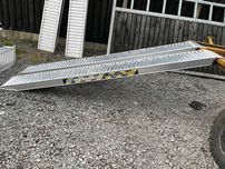 Najazdy aluminiowe 3m do 3,7 T udźwigu, dostawa na terenie kraju