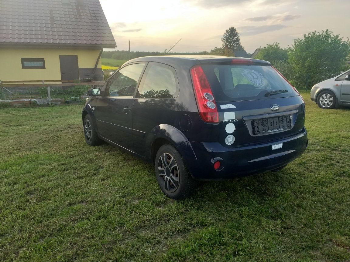 Ford fiesta 08r 1.3b Klima ładna