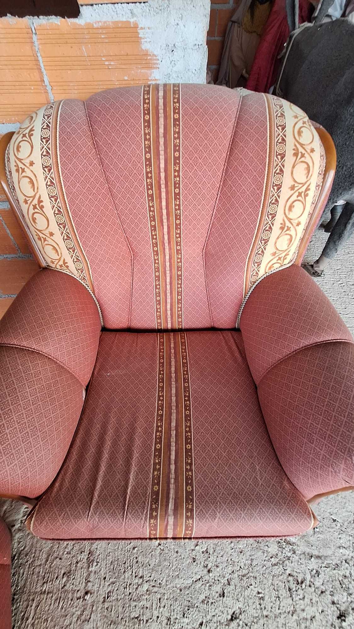Conjunto de 2 Cadeirões