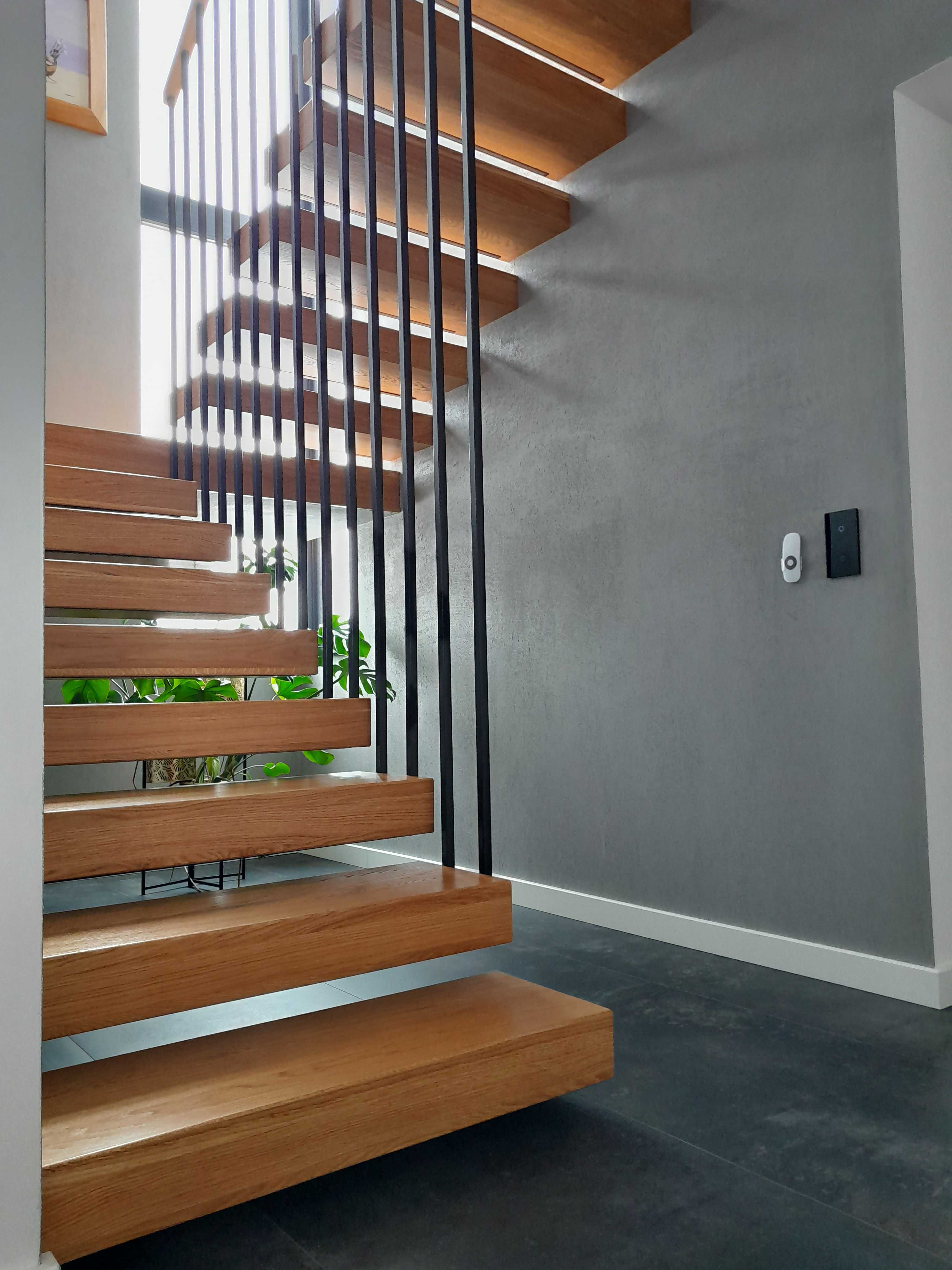 schody półkowe drewniane