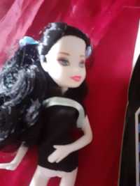 Gothic Doll nova