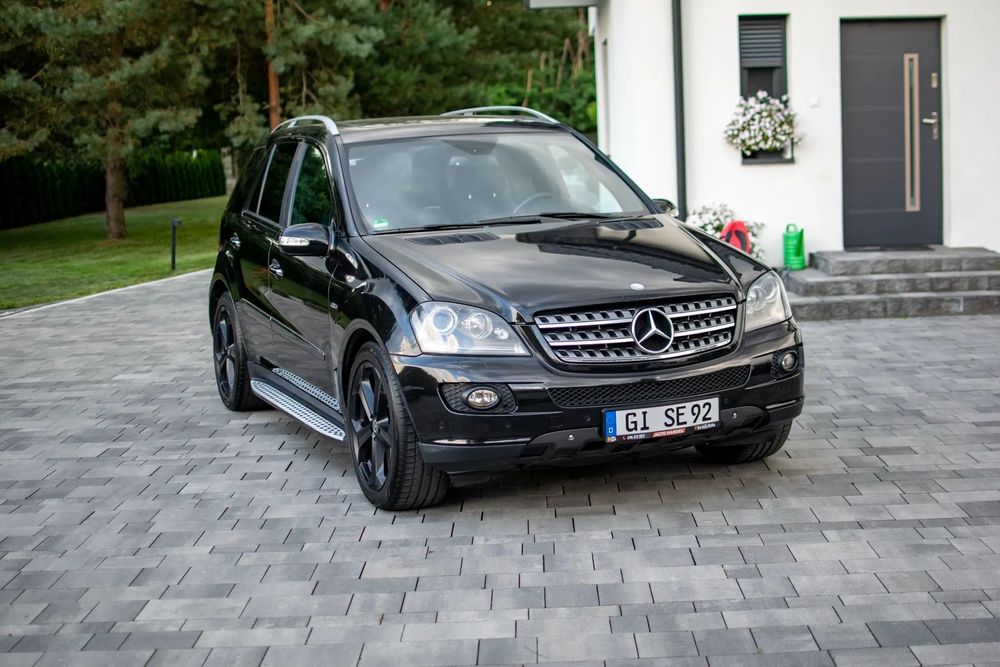 Mercedes-Benz ML 4,0 CDI V8 Edition 10 FULL OPCJA 4x4 Alu Klima Skóra Navi po Opłatach