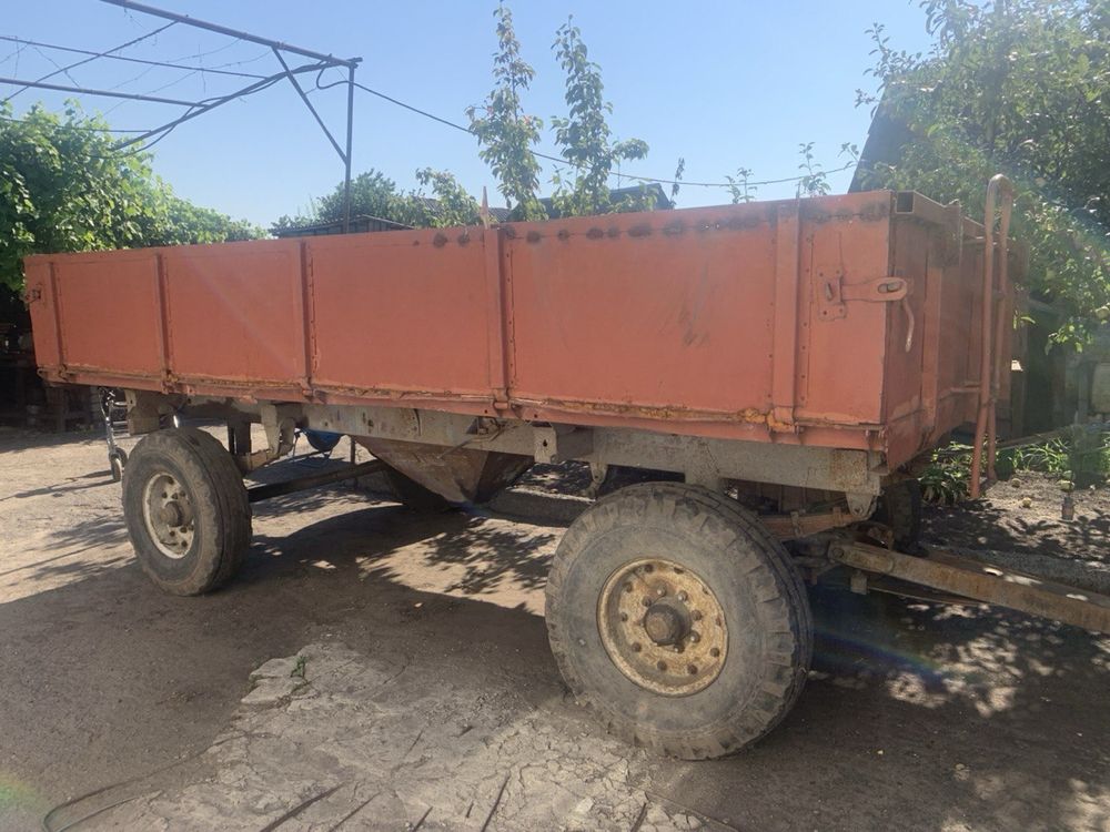 Продам прицеп 2 птс 4