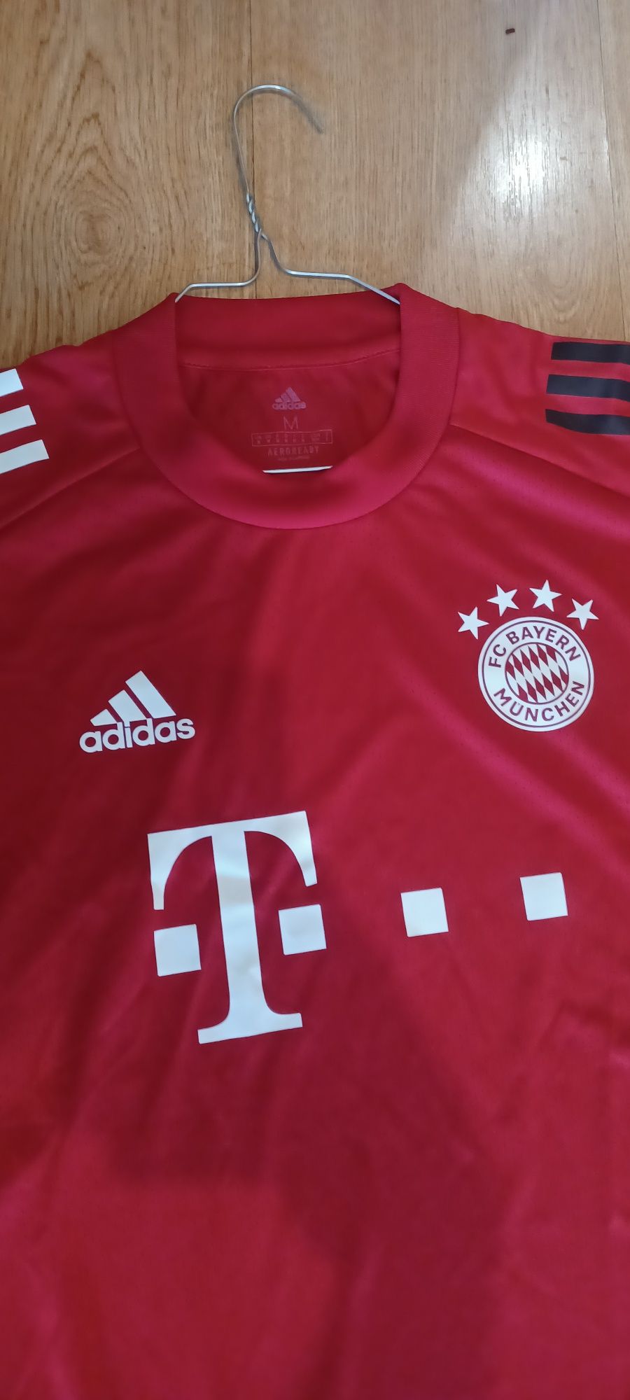 Camisola e calções Oficial do BAYERN