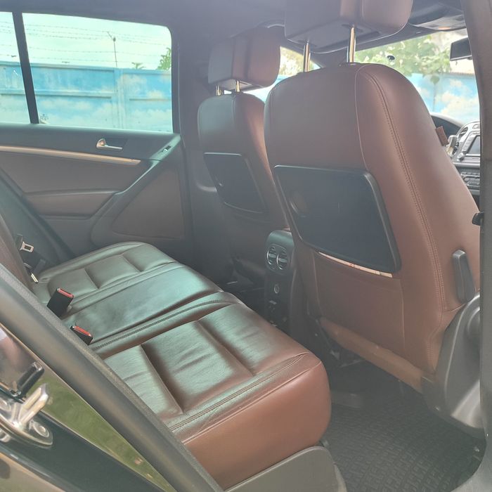 Продам авто Volkswagen Tiguan