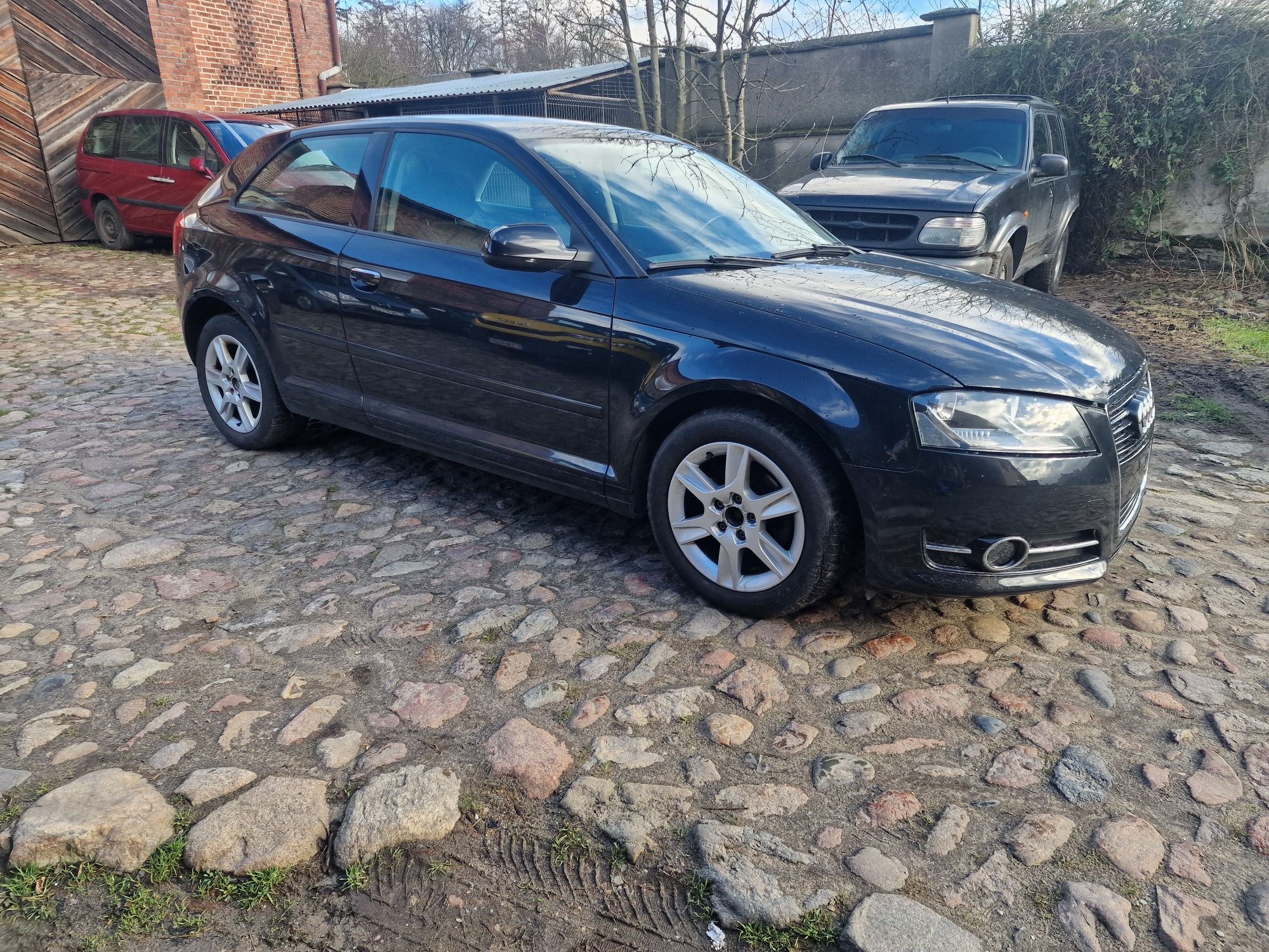 Audi a3 8P lift  1.4 TFSI CAX Lakier LZ9Y NBX samochodu na części