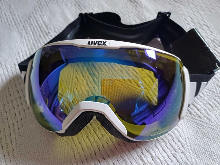 Gogle narciarskie i snowboardowe