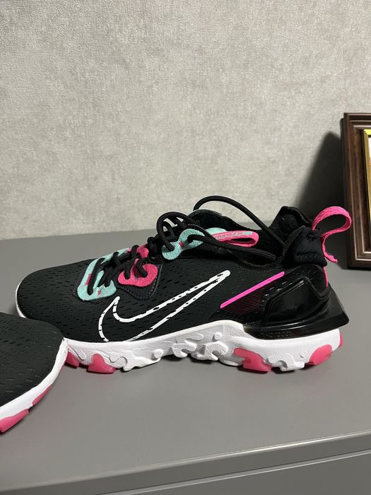 Кросівки жіночі Nike Nsw React Vision Black
