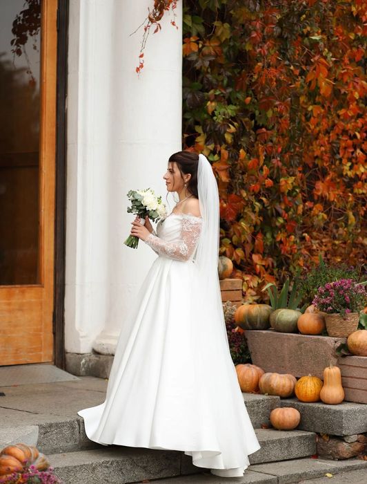 Продаю весільну сукню, весільна сукня 2025р.