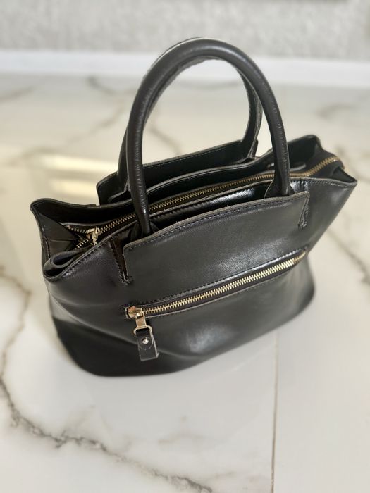 Шкіряна жіноча сумочка