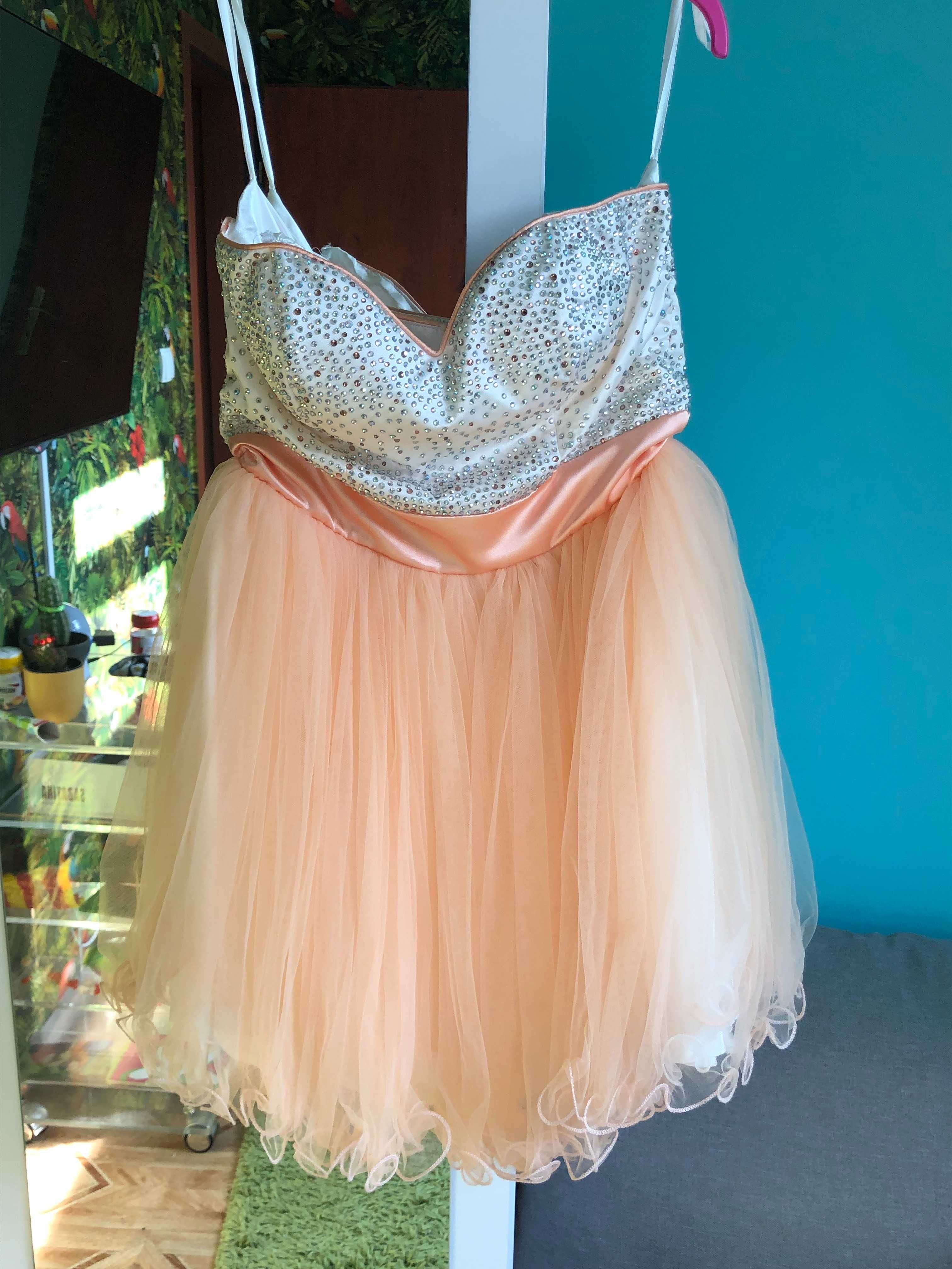 Sukienka rozmiar 36 s w kolorze Brzoskwiniowym