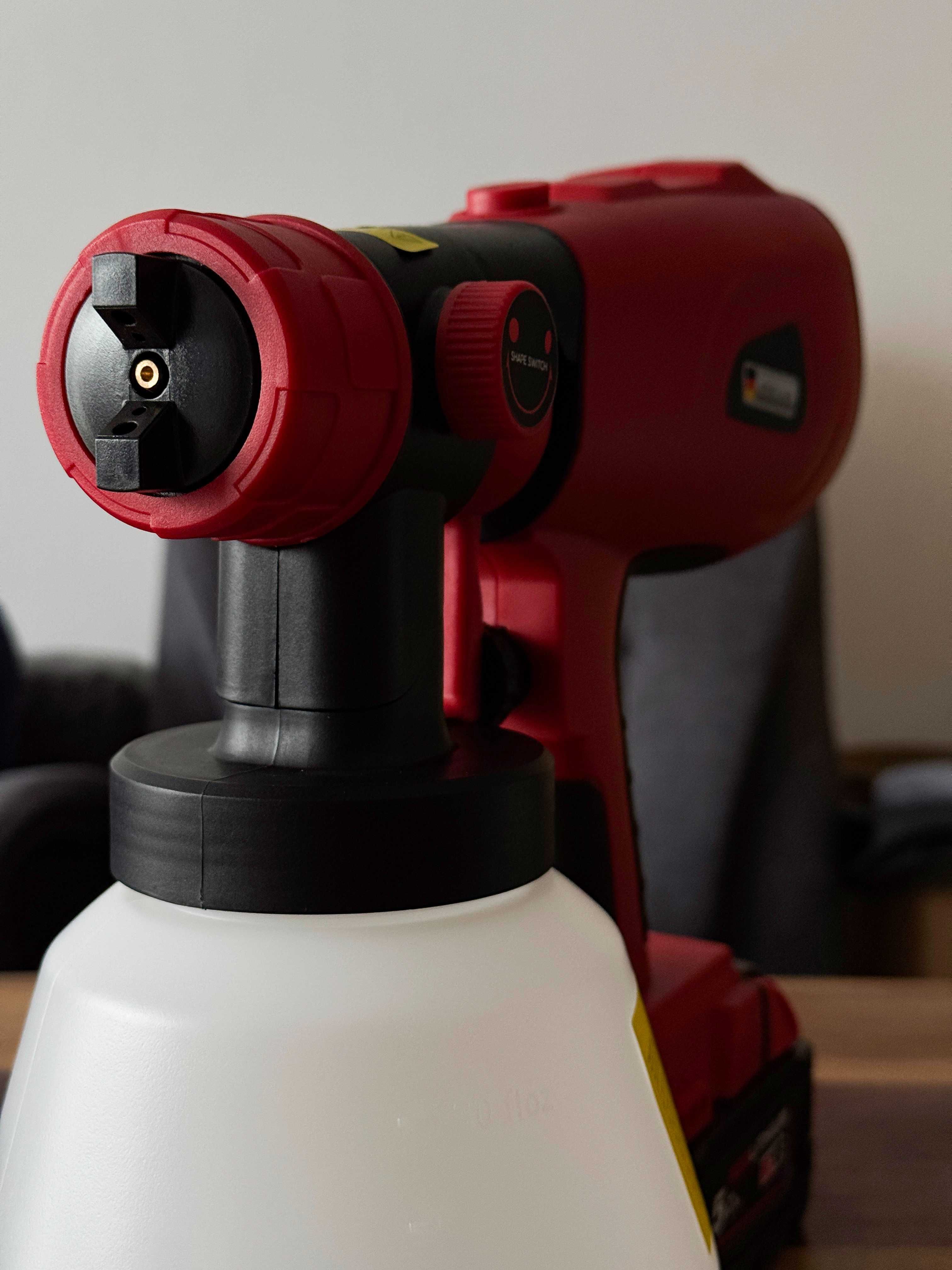 Mobilny lekki bezprzewodowy pistolet malarski 1000ml pod aku milwaukee
