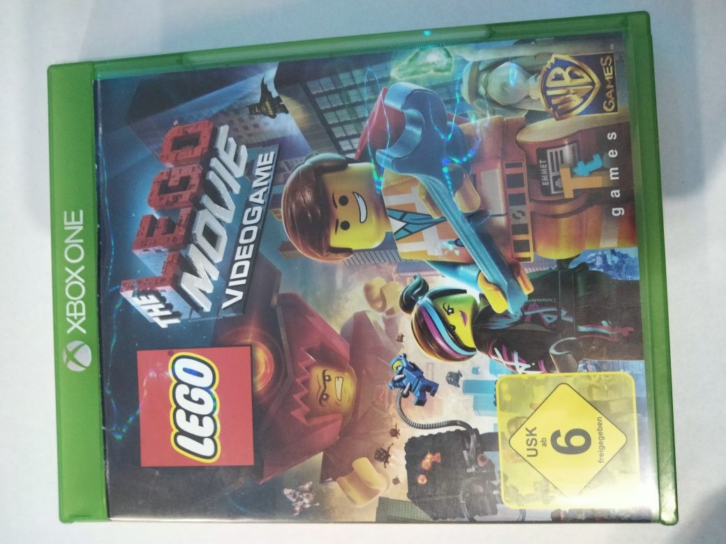Gra na Xbox one S LEGO movie video game