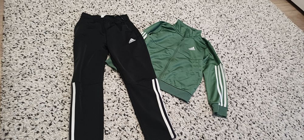 Dresy adidas chłopięce 9-10 lat