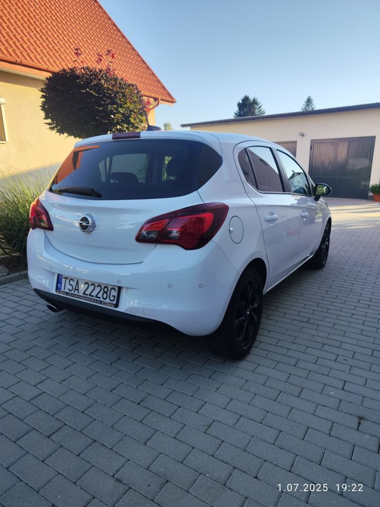 Corsa e  Black Edition
