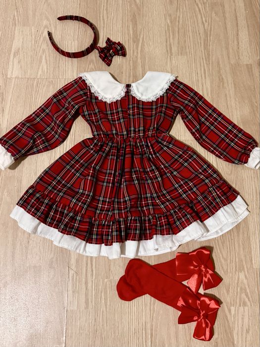 Неймовірна дитяча сукня з коміром, новорічна сукня, сукня в клітинку