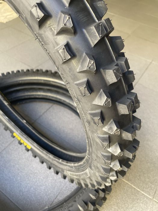 Maxxis 90/90/21 maxxenduro NOVOS!!