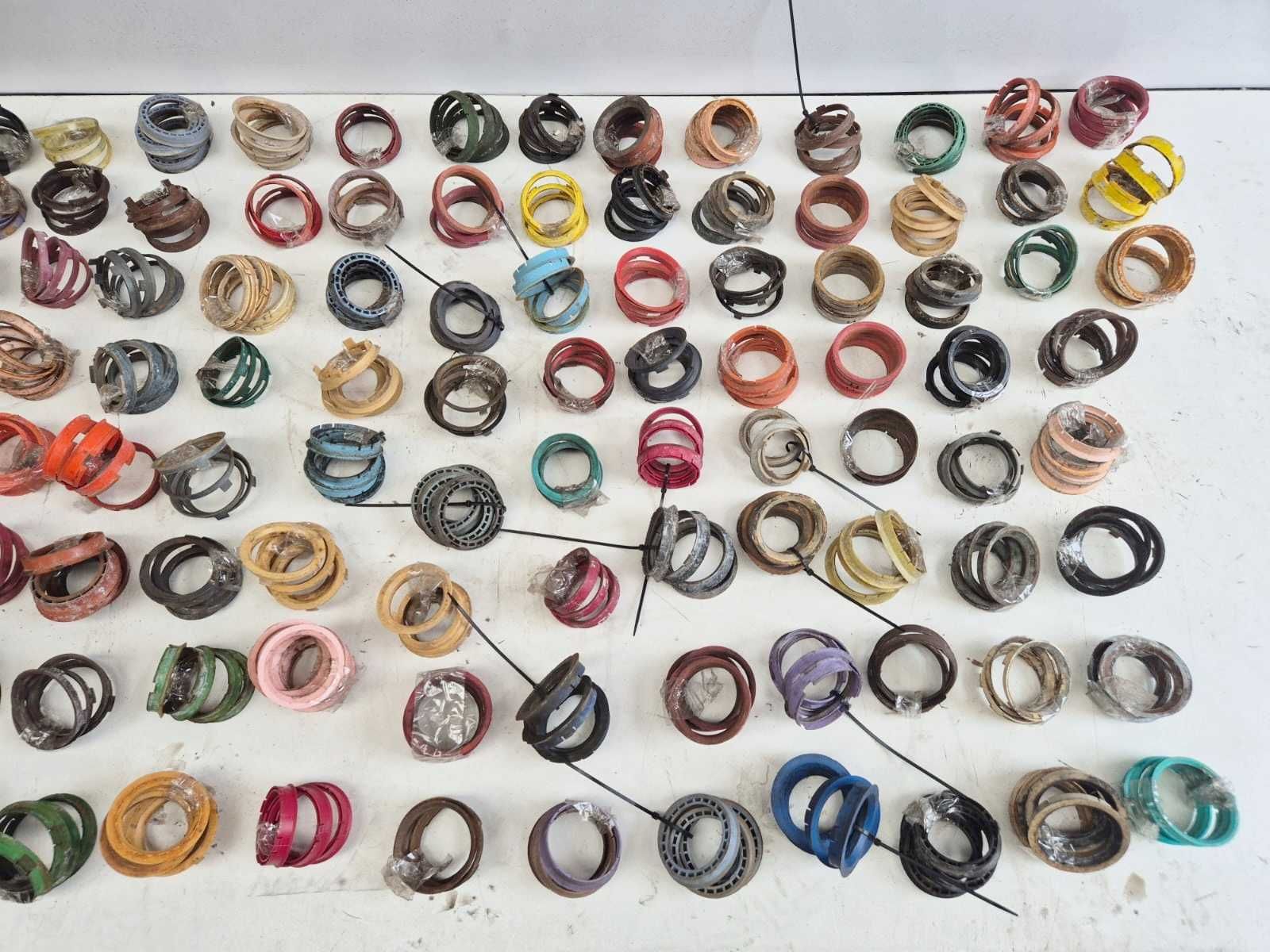 Pierścienie centrujące MIX 130 kompletów