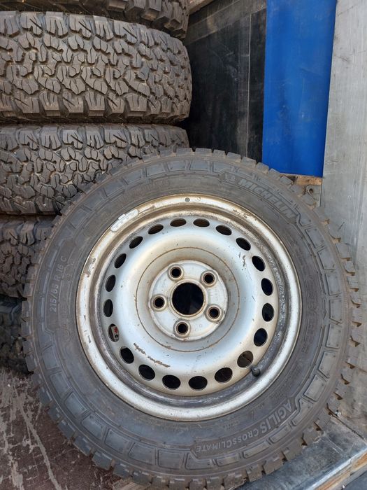 Комплект Шин MICHELIN AGILIS CrossClimate 215/66/16c 4 шт Стан НОВИХ!