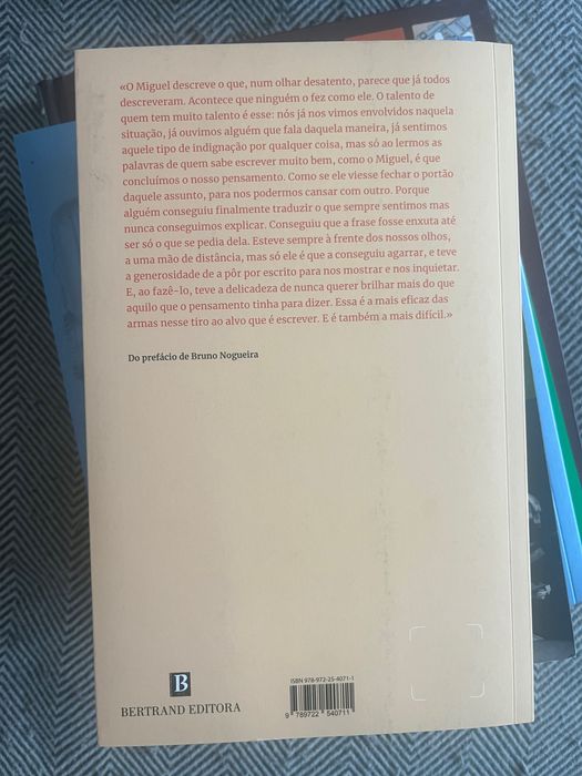 Amor e Saudades de um Português Arreliado – Miguel Esteves Cardoso