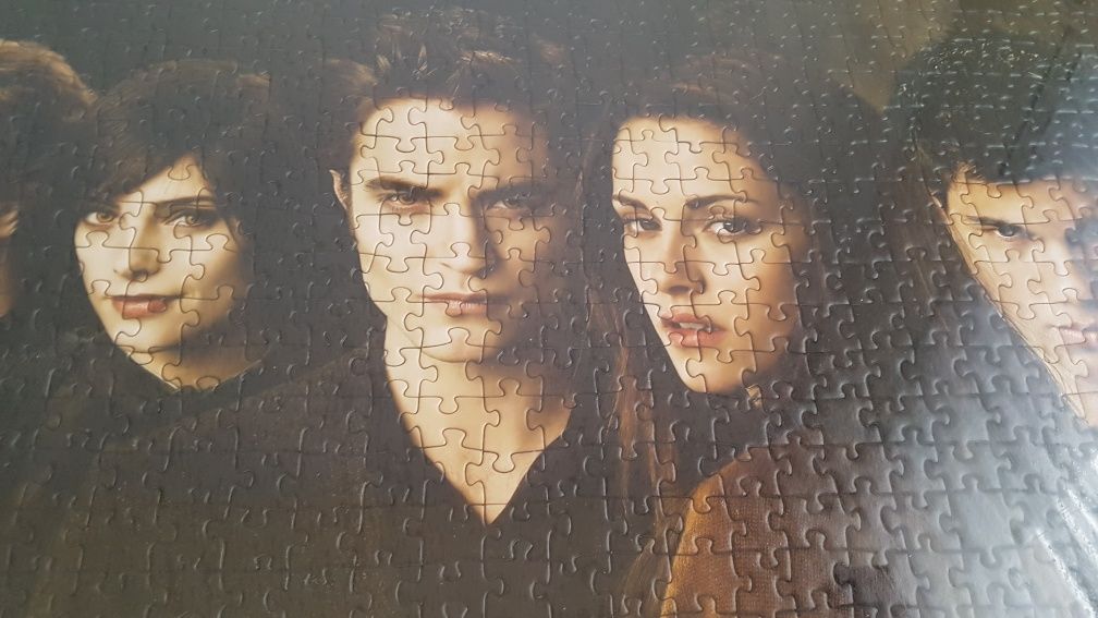 Puzzle Ravensburger - Saga Zmierzch, Zaćmienie. 1000szt. 50x70. Kraków