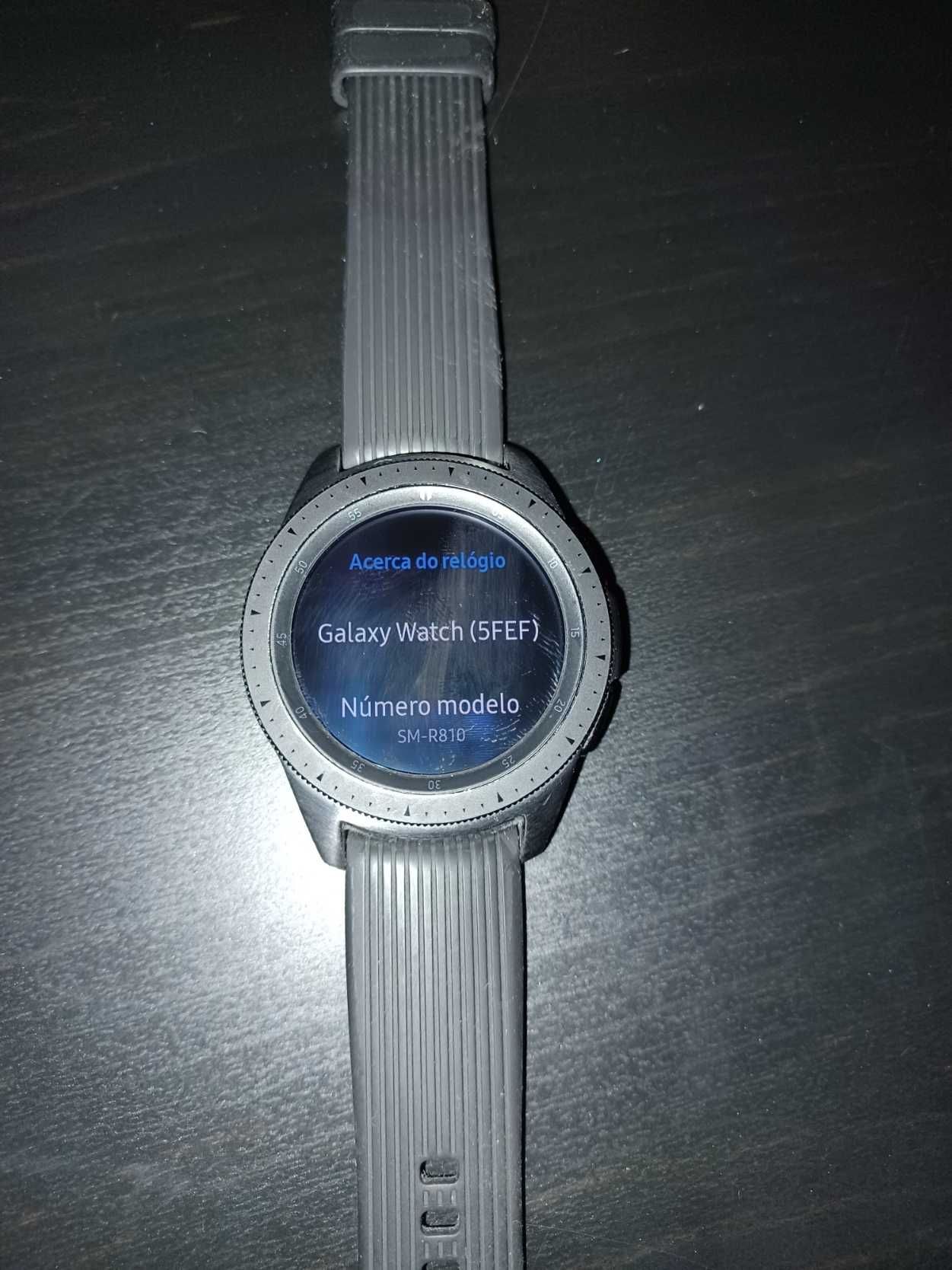 Samsung Galaxy Watch 42mm Preto