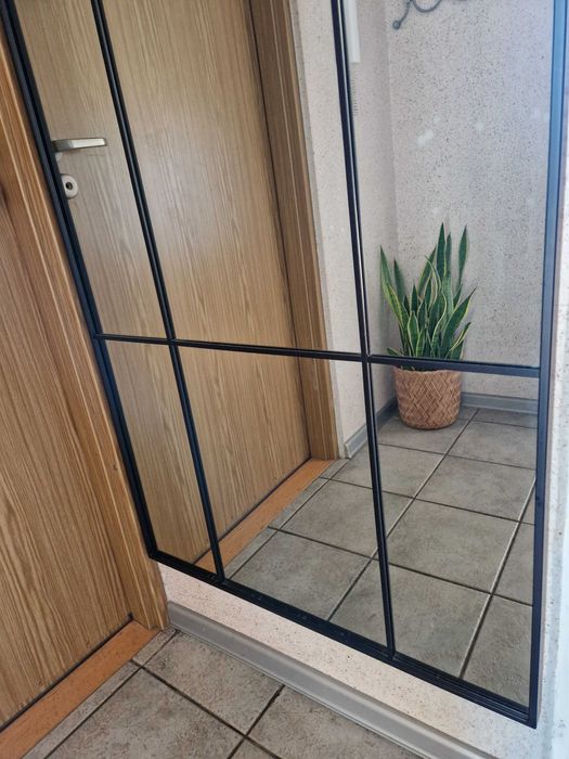 Duże Lustro JYSK STUDSTRUP 80x180 cm czarne w stylu LOFT. Bardzo dobre