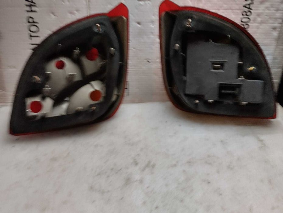Lampa tylna Ford Fiesta Mk4