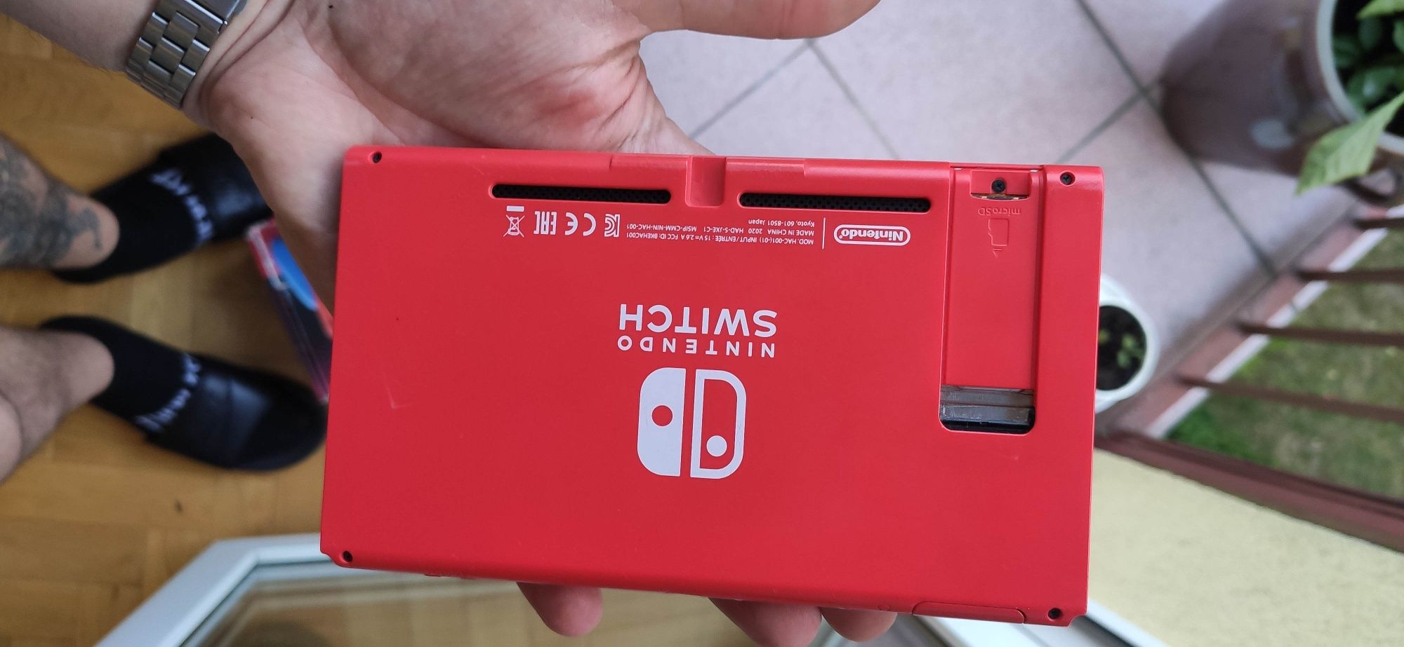 Nintendo switch mario  uszkodzone na części do naprawy