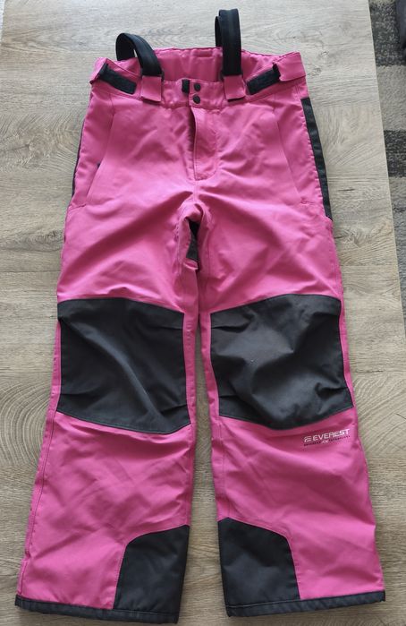 Spodnie narciarskie rozmiar 140.