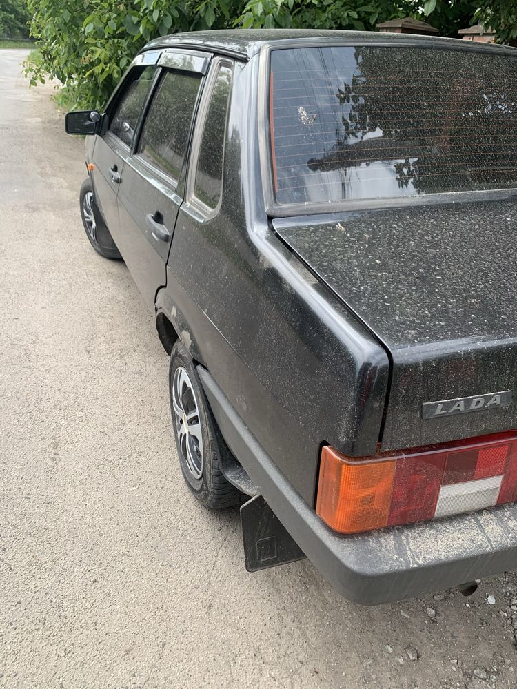 Ваз 21099  2008р 1.6 інжектор
