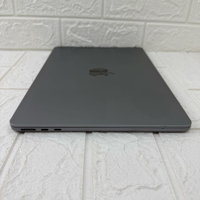 №2627	MLXW3	MacBook Air 13 	Space 	M2 	8/256