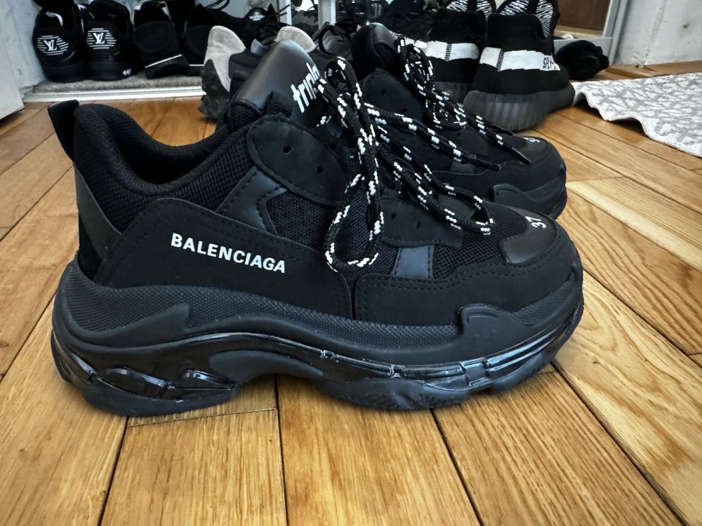 Balenciaga Triple S 37