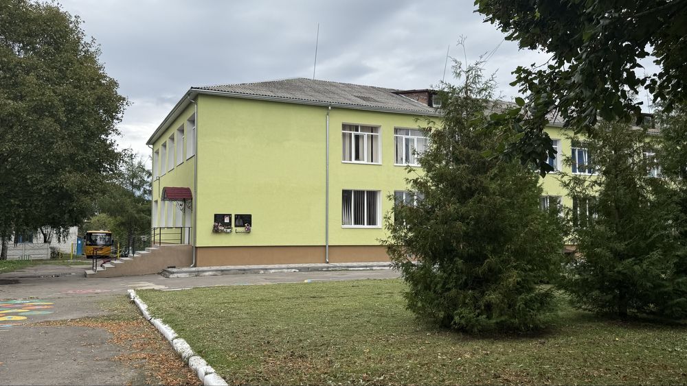 Продаж землі біля лісу та озера село Забороль