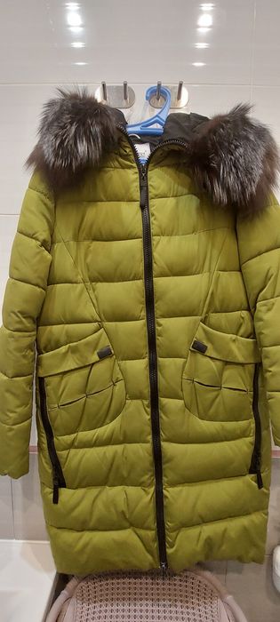 Зимове пальто жіноче