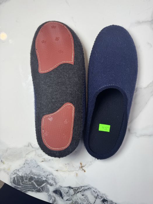 Тапки з натурального войлока