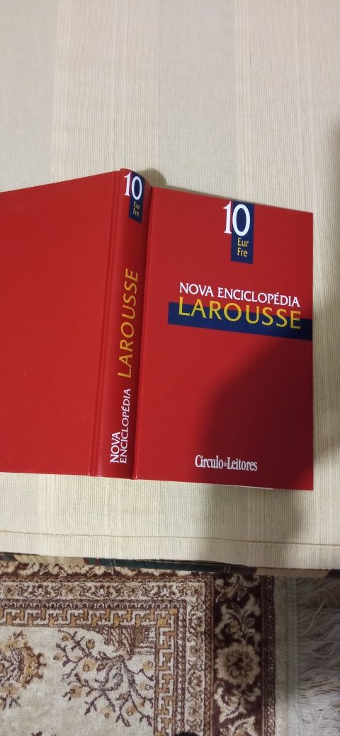 Nova enciclopédia Larousse Novos