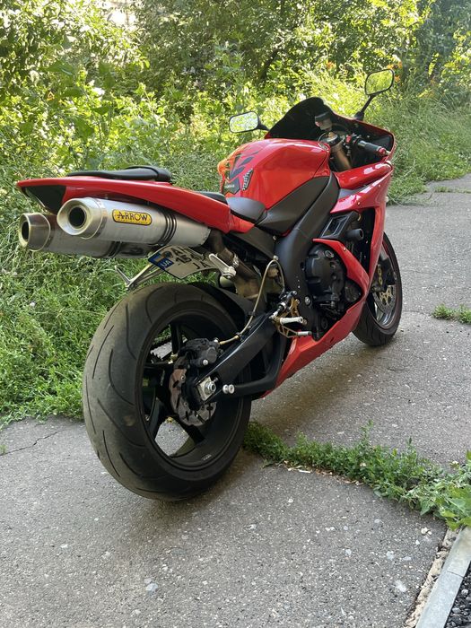 Yamaha YZF-R1  в хорошем состоянии