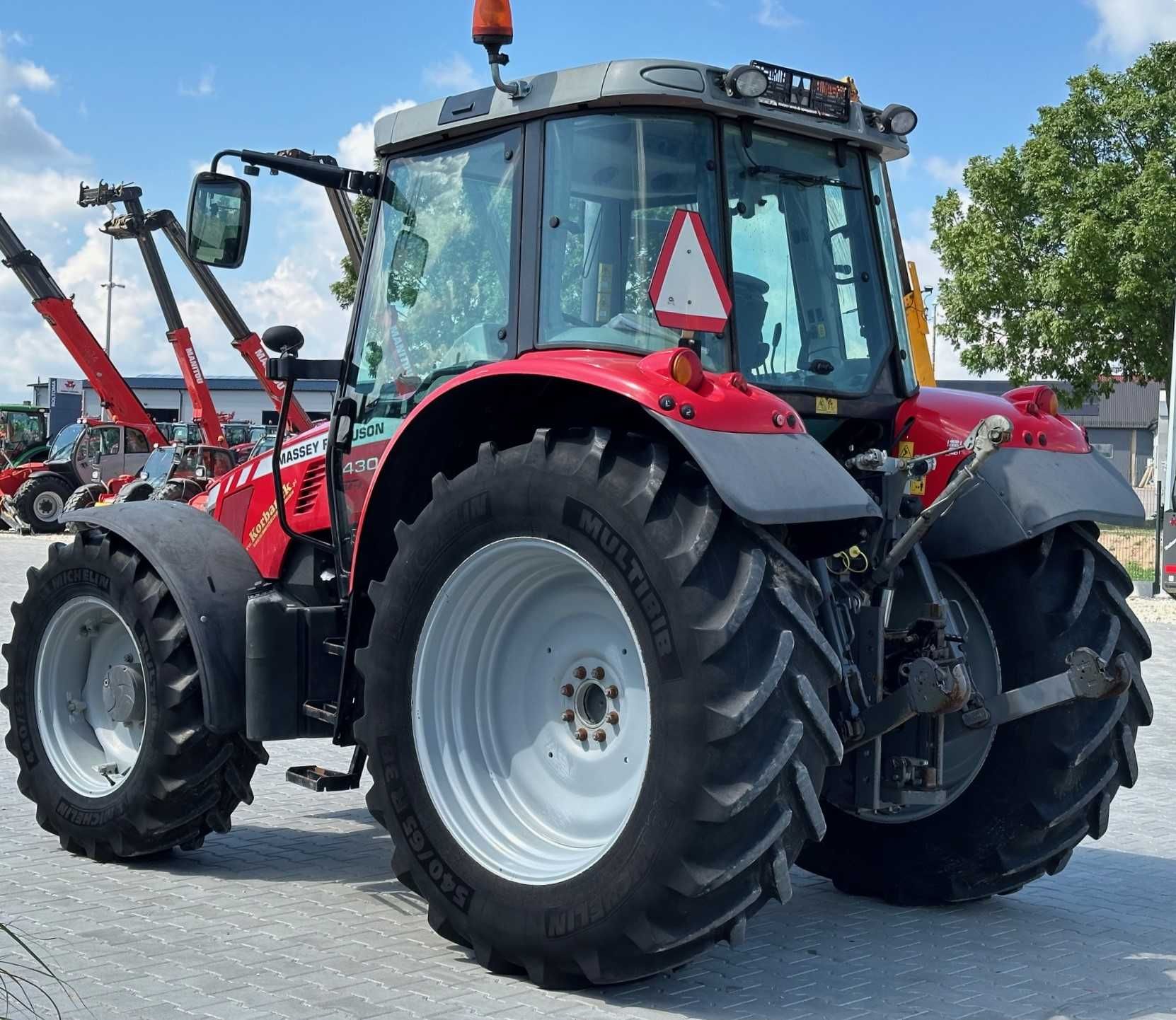 Massey Ferguson 5430 Dyna 4 - Traktor krajowy /5410, 5420,5440/