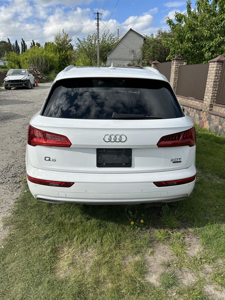Продам Audi Q5 2018