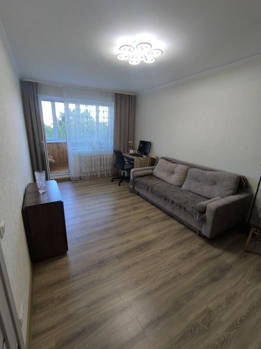 Продаж 2-кімнатної квартири, р-н Хмельник (Богунія)