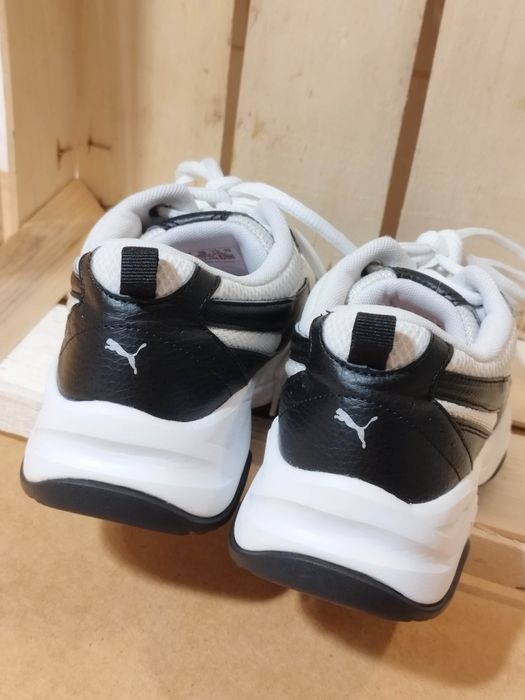 Sneakersy, buty sportowe  Puma Cilia, rozmiar 38.