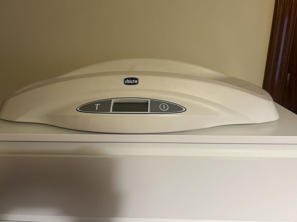 Balança Digital para pesar bebés - NOVA - Chicco