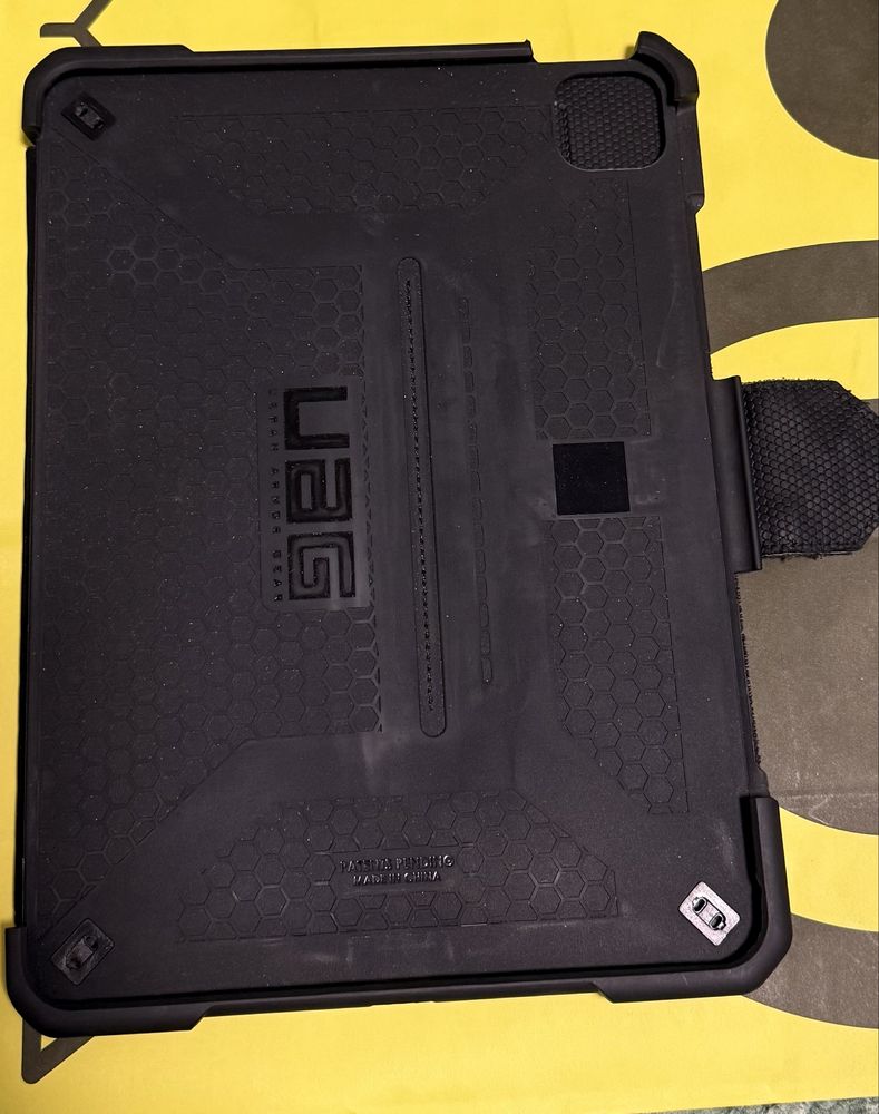 Захисний чохол UAG для Apple iPad Pro 11 (2022) - Black