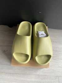 YEEZY Adidas Slide Resin 44 1/2 EU (10 US)