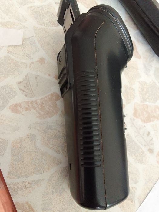 Машинка для гоління і триммер фірмова Philips  на акумуляторі без шнур