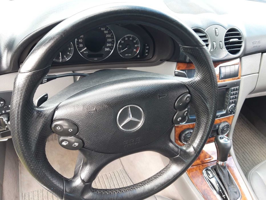 Mercedes clk 3.5 pakiet Amg (2009r Lpg)