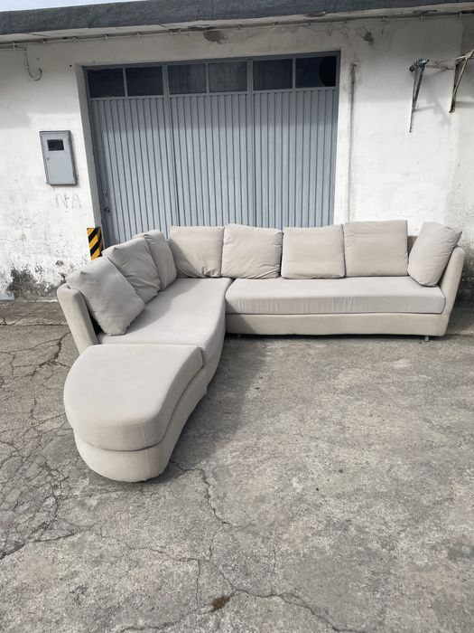 Sofá cama cinza versatil